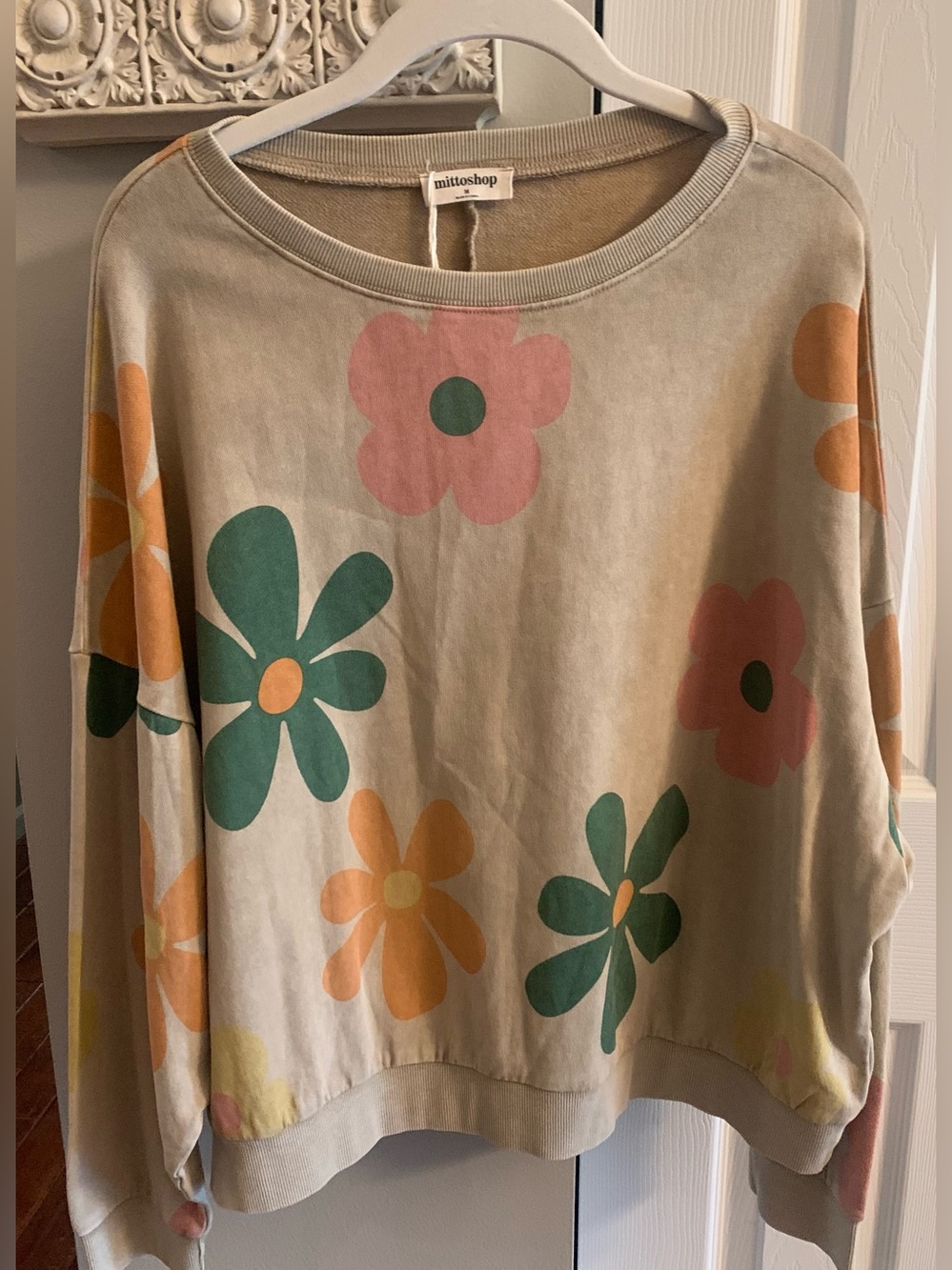 mittoshop Beige Sweatshirt with Pink and Green Floral Accents NWT - Medium